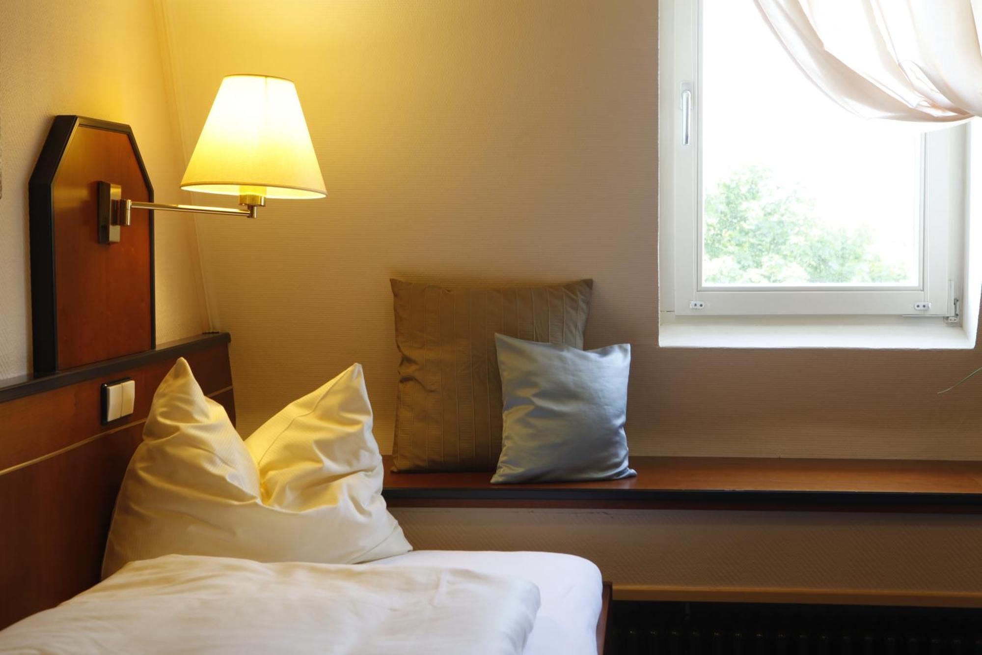 Hotel Villa Brenner Grünstadt Εξωτερικό φωτογραφία