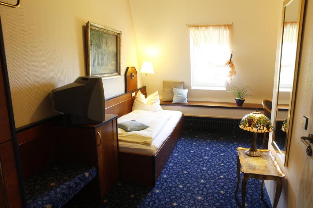 Hotel Villa Brenner Grünstadt Δωμάτιο φωτογραφία